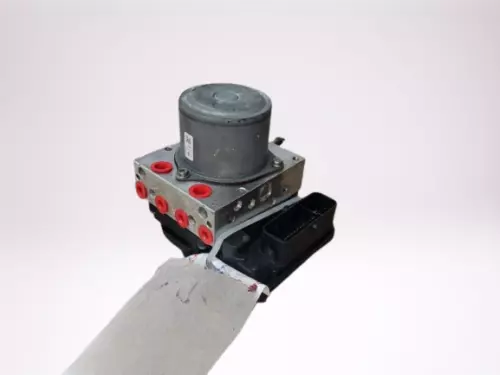 2018-2019 Nissan Kicks ABS Anti-Lock Brake Pump Assembly 1.6L AT OEM used OEM ABS pump and module