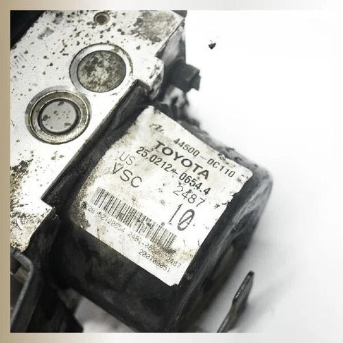 2007 Toyota Tundra ABS Anti-Lock Brake Pump Assembly Extended Cab 4 Dr Short Box used OEM ABS pump and module