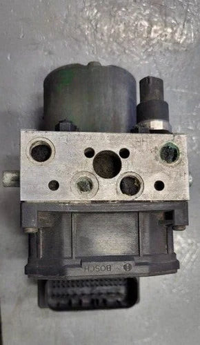 2004-2009 Audi A8 4.2L ABS Anti-Lock Brake Pump Assembly From VIN 13001 OEM used OEM ABS pump and module
