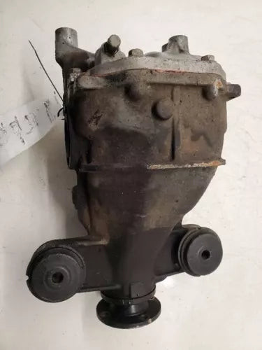 2006-2015 Lexus IS250 Rear Differential Carrier Rear Axle 3.909 Ratio OEM used OEM rear differential carrier