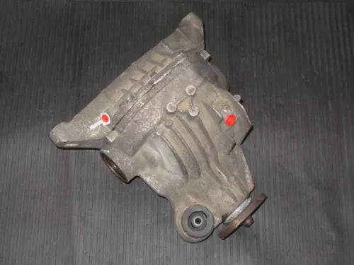 2002-2004 Ford Explorer Rear Differential Carrier Assembly 3.55 Ratio OEM Used used OEM rear differential carrier