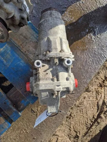 2006-2011 Honda Element Rear Differential Carrier Assembly OEM Used used OEM rear differential carrier