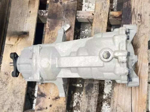 2007-2009 Hyundai SantaFe Rear Axle Differential Carrier Assembly 2.7L 3.3L OEM Used used OEM differential carrier