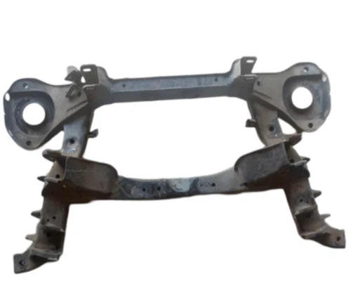 2008 - 2015 Nissan Armada Rear Subframe Crossmember Engine Cradle OEM used OEM subframe or crossmember