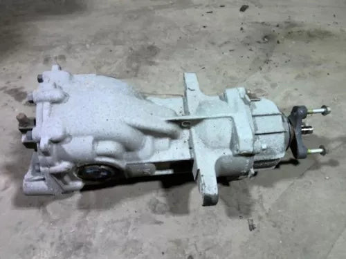 2007-2009 Hyundai SantaFe Rear Axle Differential Carrier Assembly 2.7L 3.3L OEM Used used OEM differential carrier
