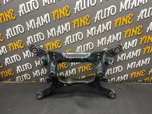 09-20 NISSAN 370Z REAR SUBFRAME CROSSMEMBER OEM used OEM rear subframe and crossmember