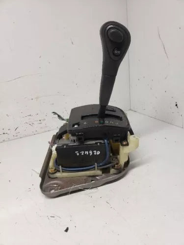 2003 Toyota Highlander Automatic Trans Floor Gear Shift Shifter Assembly OEM used OEM transmission shifter
