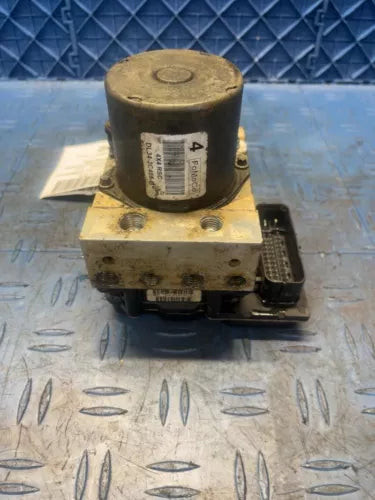 2013-2014 Ford F-150 F150 4x4 ABS Anti Lock Brake Pump Module Assembly OEM used OEM ABS pump and module