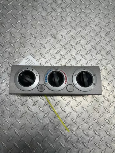 2005-2010 Toyota Tacoma Exc SR5 AC Heater Temperature Climate Control OEM used OEM A/C climate control module