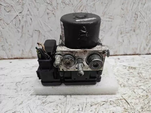 2009-2010 Dodge Nitro ABS Anti Lock Brake Assembly With Warranty OEM used OEM ABS pump and module