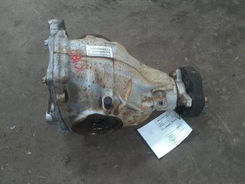 2006-2014 Dodge Charger 5.7L Rear Axle Differential Carrier 2.65 Ratio OEM used OEM differential carrier