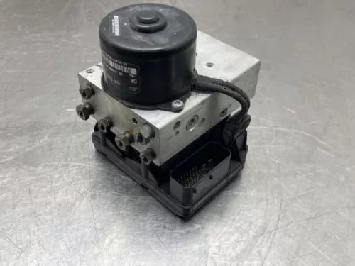 2000-2002 Jaguar XK8 XJ8 Vanden Plas ABS Anti Lock Brake Pump Assembly used OEM ABS pump and module