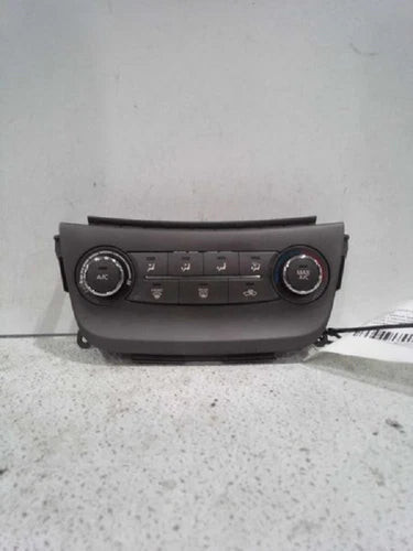 2013-2014 Nissan Sentra AC Heater Auto Dual Temperature Control OEM used OEM A/C climate control module