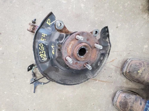 2012-2019 Toyota Prius Passenger Right Front Spindle Knuckle OEM used OEM steering knuckle