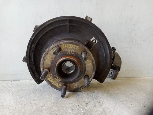 2007-2009 Chrysler Aspen Passenger Right Front Spindle Knuckle OEM used OEM steering knuckle