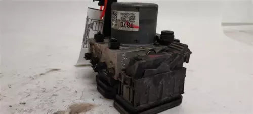 2014-2015 Kia Optima ABS Anti Lock Brake Actuator Pump OEM used OEM ABS pump and module