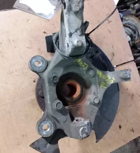 2008-2016 Chrysler Town and Country Passenger Right Front Spindle Knuckle OEM used OEM steering knuckle