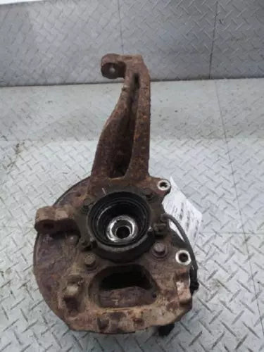2004-2008 Ford Truck F150 Passenger Right Front Spindle Knuckle OEM used OEM steering knuckle
