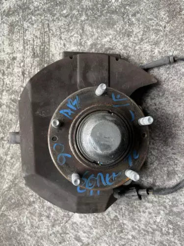2003-2006 Kia Sorento Driver Left Front Spindle Knuckle OEM used OEM steering knuckle