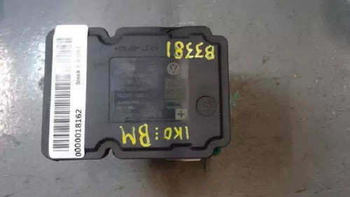 2014 Volkswagen Jetta ABS Anti Lock Brake Actuator Pump OEM used OEM ABS pump and module