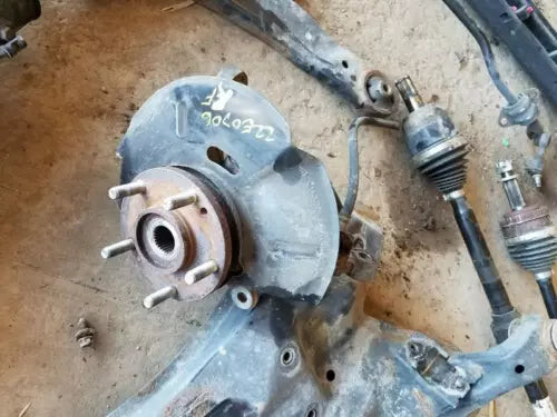 2014-2016 Kia Sportage Passenger Right Front Spindle Knuckle OEM used OEM steering knuckle