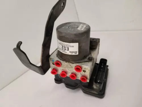 2010 Kia Forte ABS Anti Lock Brake Actuator Pump OEM used OEM ABS pump and module