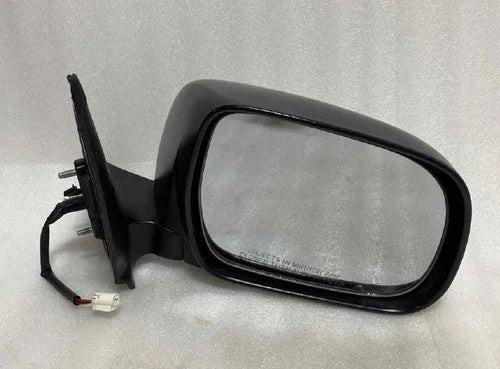 2005-2011 Toyota Tacoma Passenger RH Side View Door Mirror Assembly OEM used OEM door mirror