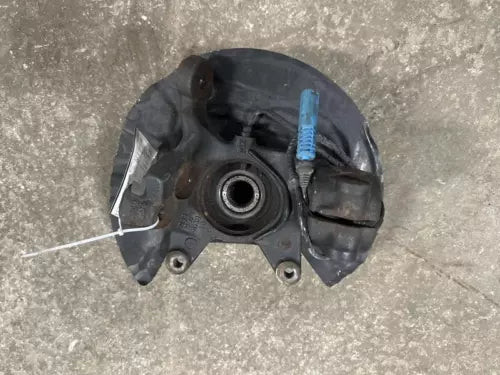 2007-2010 BMW X3 Passenger Right Front Spindle Knuckle OEM used OEM steering knuckle