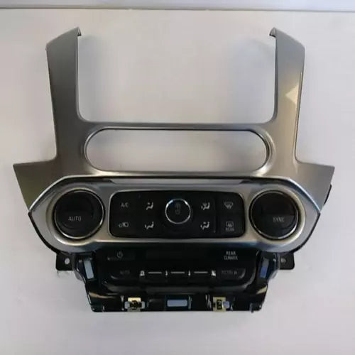 2015-2017 Chevrolet Tahoe Auto Climate AC Heater Temperature Control OEM used OEM A/C climate control module