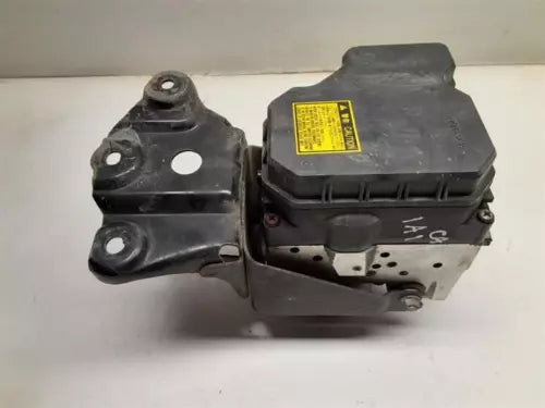 2006-2008 Toyota Rav4 ABS Anti Lock Brake Actuator Pump OEM used OEM ABS pump and module