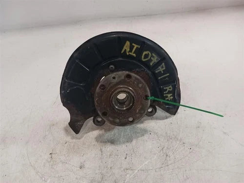 2012-2021 Volkswagen Passat Passenger Right Front Spindle Knuckle OEM used OEM steering knuckle