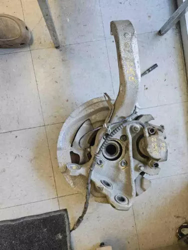 2010-2018 BMW X5M Passenger Right Front Spindle Knuckle OEM used OEM steering knuckle