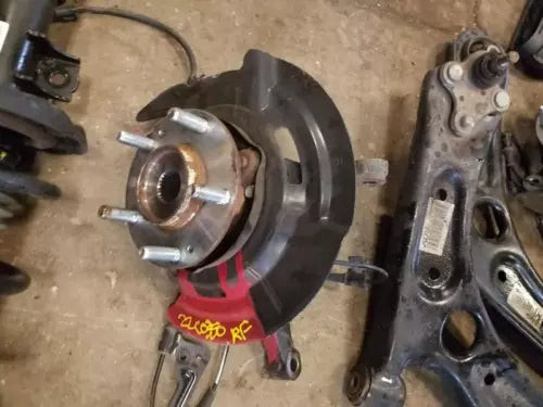 2019-2023 Kia Forte Passenger Right Front Spindle Knuckle OEM used OEM steering knuckle