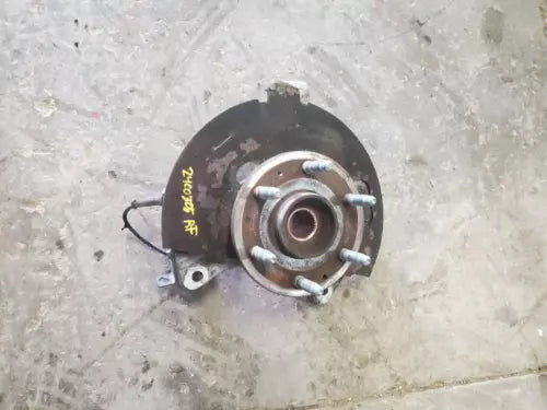 2015-2020 GMC Yukon XL 1500 Passenger Right Front Spindle Knuckle OEM used OEM steering knuckle
