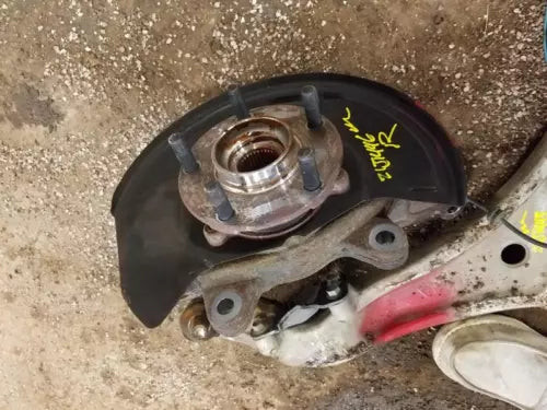 2011-2017 Nissan Quest Passenger Right Front Spindle Knuckle OEM used OEM steering knuckle