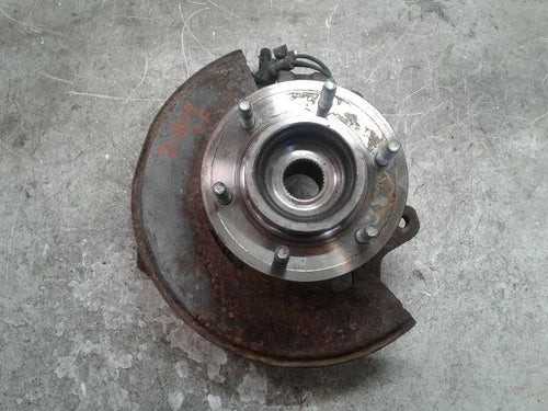 2006-2010 Hummer H3 Driver Left Front Spindle Knuckle OEM used OEM steering knuckle