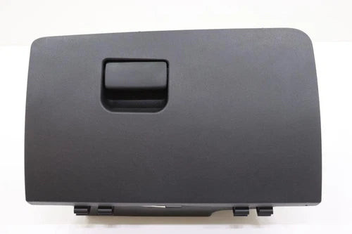 2021-2022 Chevrolet Equinox Glove Box Assembly OEM used OEM glove box