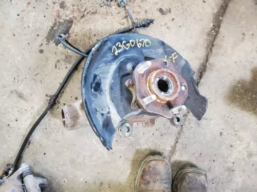 2017-2022 Nissan Rogue Sport Driver Left Front Spindle Knuckle OEM used OEM steering knuckle
