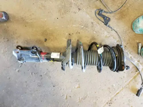 2019-2021 Kia Forte Front Passenger Right Strut Cartridge Assembly OEM used OEM strut or shock assembly