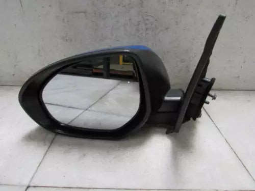2010-2013 Mazda 3 Driver Left Side View Door Mirror Heated Assembly OEM used OEM door mirror
