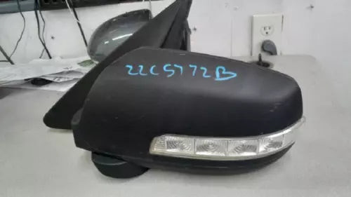 2011-2013 Kia Sorento Driver Side LH Power Door Mirror Assembly OEM used OEM door mirror