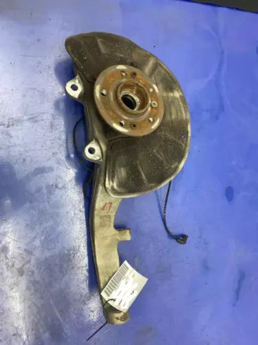 2013-2016 Mercedes GL Class Driver Left Front Spindle Knuckle OEM used OEM steering knuckle