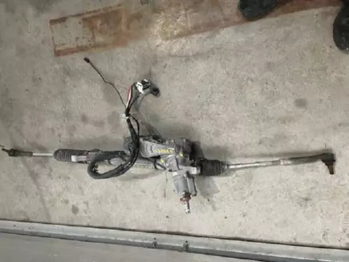 2015-2016 Subaru Impreza Steering Gear Rack & Pinion OEM used OEM rack and pinion assembly