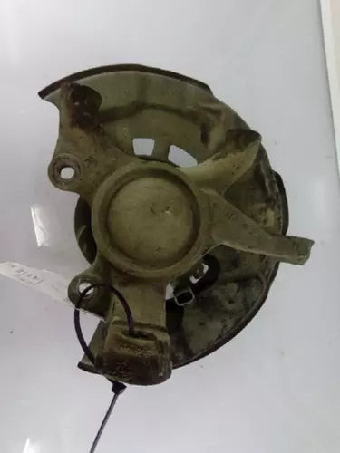 2005-2015 Toyota Tacoma Passenger Right Front Spindle Knuckle OEM used OEM steering knuckle