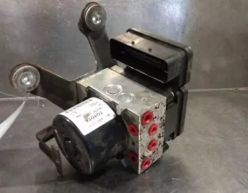 2008-2009 TOYOTA SEQUOIA ABS PUMP ANTI-LOCK BRAKE 89541-OC190 OEM W/O REAR AIR used OEM ABS pump and module