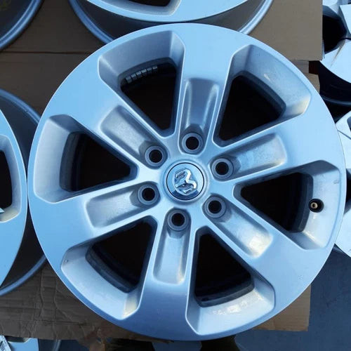 2019 Dodge Ram 1500 Wheels 18in OEM used OEM wheel