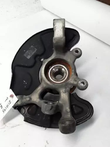 2010-2012 Mercedes E-Class Passenger Right Front Spindle Knuckle OEM used OEM steering knuckle