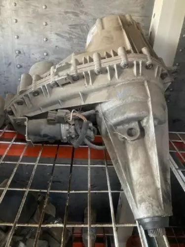 2006 Ford Expedition Transfer Case Assembly OEM used OEM transfer case