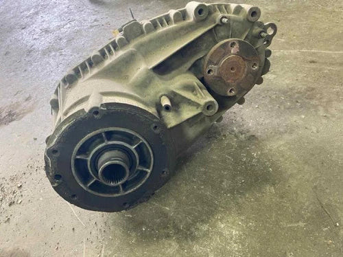 2005 Ford Expedition Transfer Case Assembly OEM used OEM transfer case