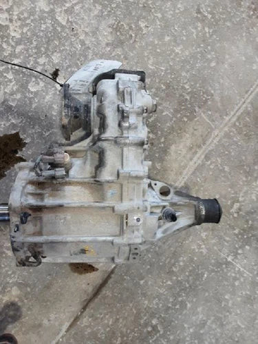 2004-2012 GMC Canyon Transfer Case Assembly OEM used OEM transfer case